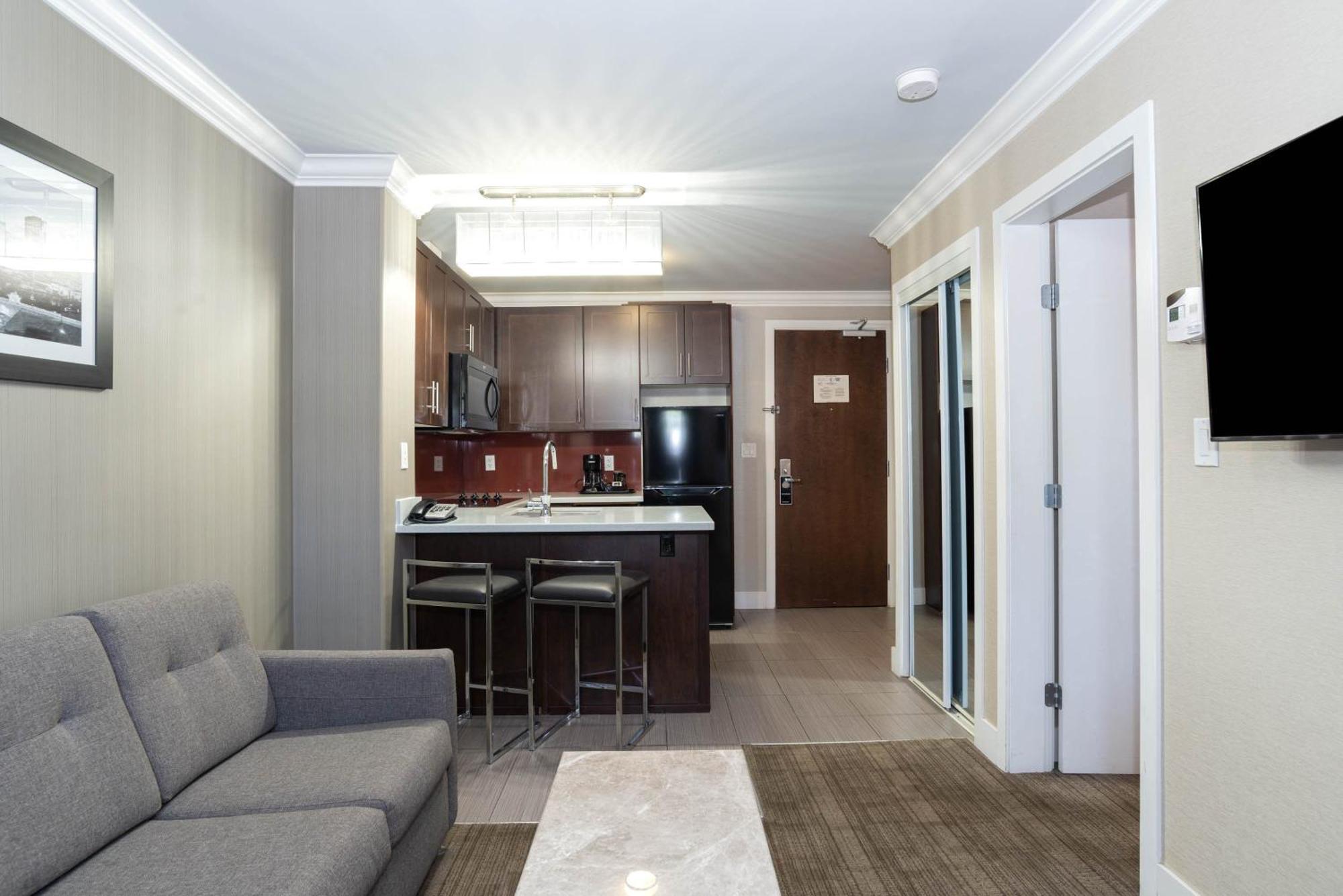 Sandman Hotel & Suites Calgary South Buitenkant foto